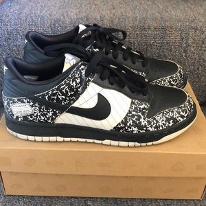 Composition Book Nike Dunk Low. Size 6.5 Youth